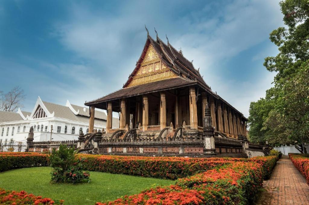 Tera Hotel Vientiane Buitenkant foto