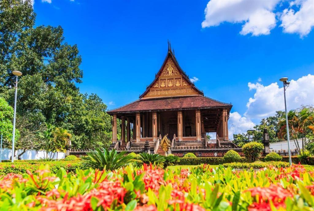 Tera Hotel Vientiane Buitenkant foto