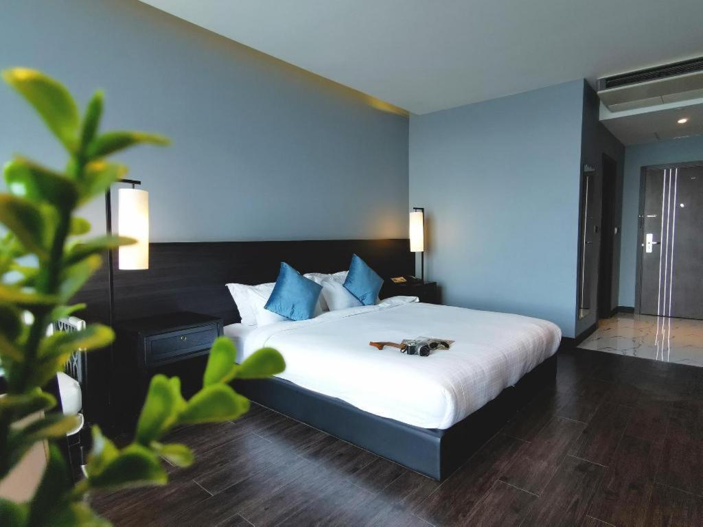 Tera Hotel Vientiane Buitenkant foto