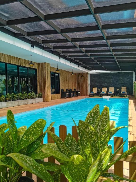 Tera Hotel Vientiane Buitenkant foto