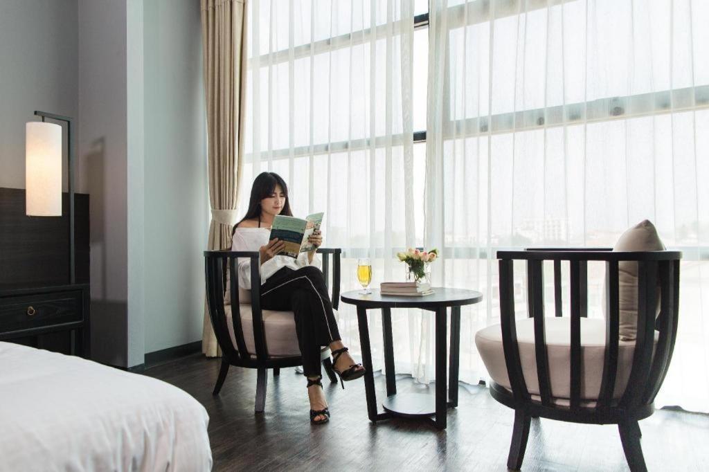 Tera Hotel Vientiane Buitenkant foto
